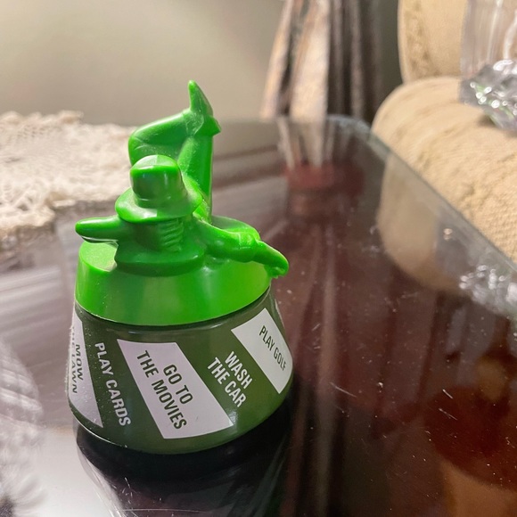 Avon bottle - Picture 2 of 5